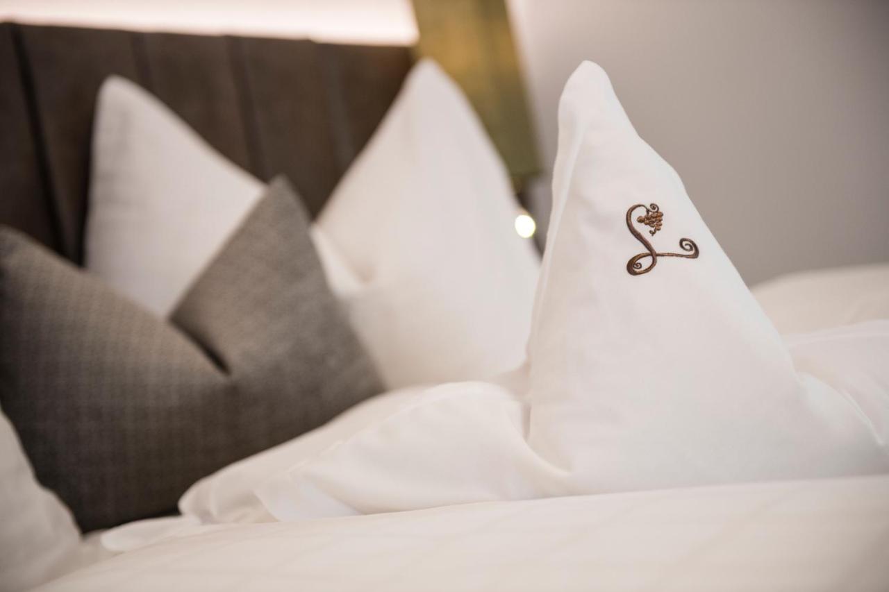 Hotel Lagrein Schenna Eksteriør bilde